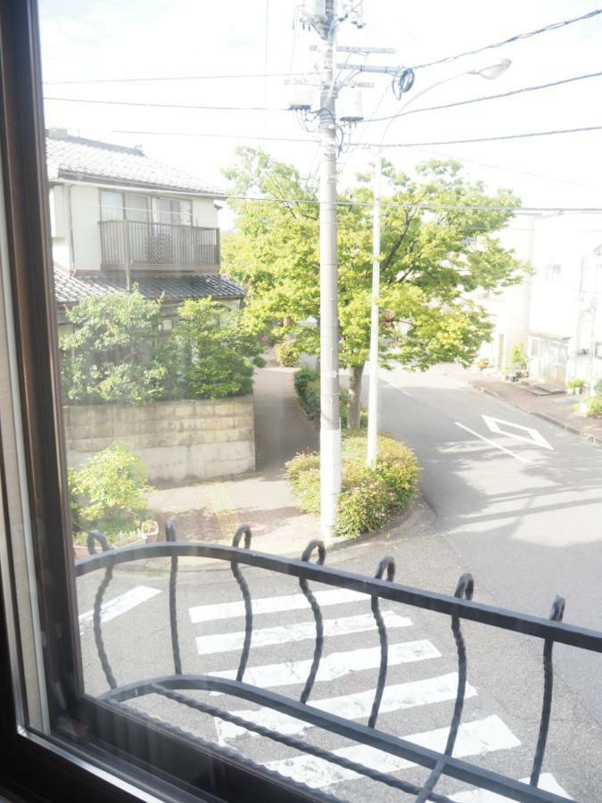 Guest House Bostons Niigata Exteriör bild